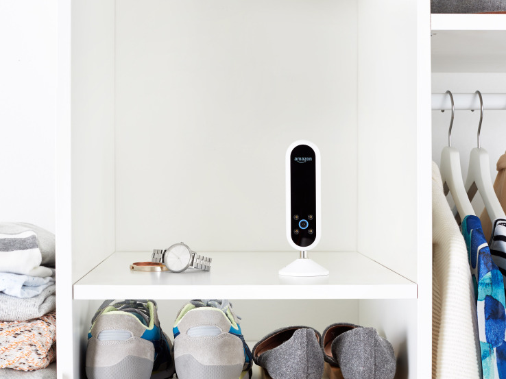 echo-look-closet-shelf